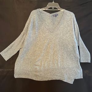 Democracy sweater size L